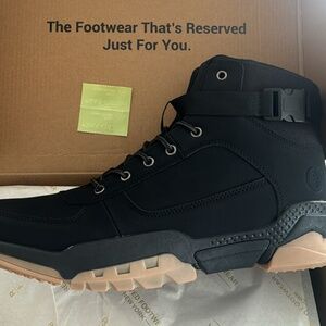 NEW Size 12 Men’s Reserved Preston Sneaker Boot